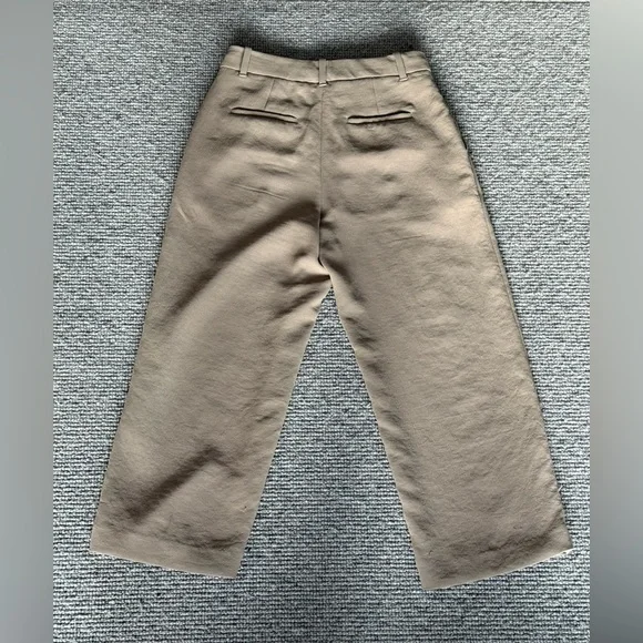 Aritzia The Effortless Pant Crepette Nomad Taupe Cropped Size 4 High Rise Wide - Picture 9 of 10